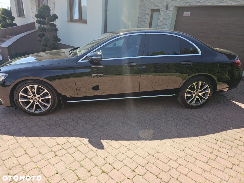 Mercedes-Benz Klasa E 220 d 9G-TRONIC - 5