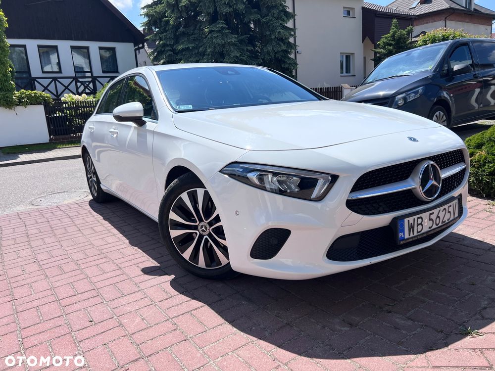 Mercedes-Benz Klasa A 180 7G-DCT - 9