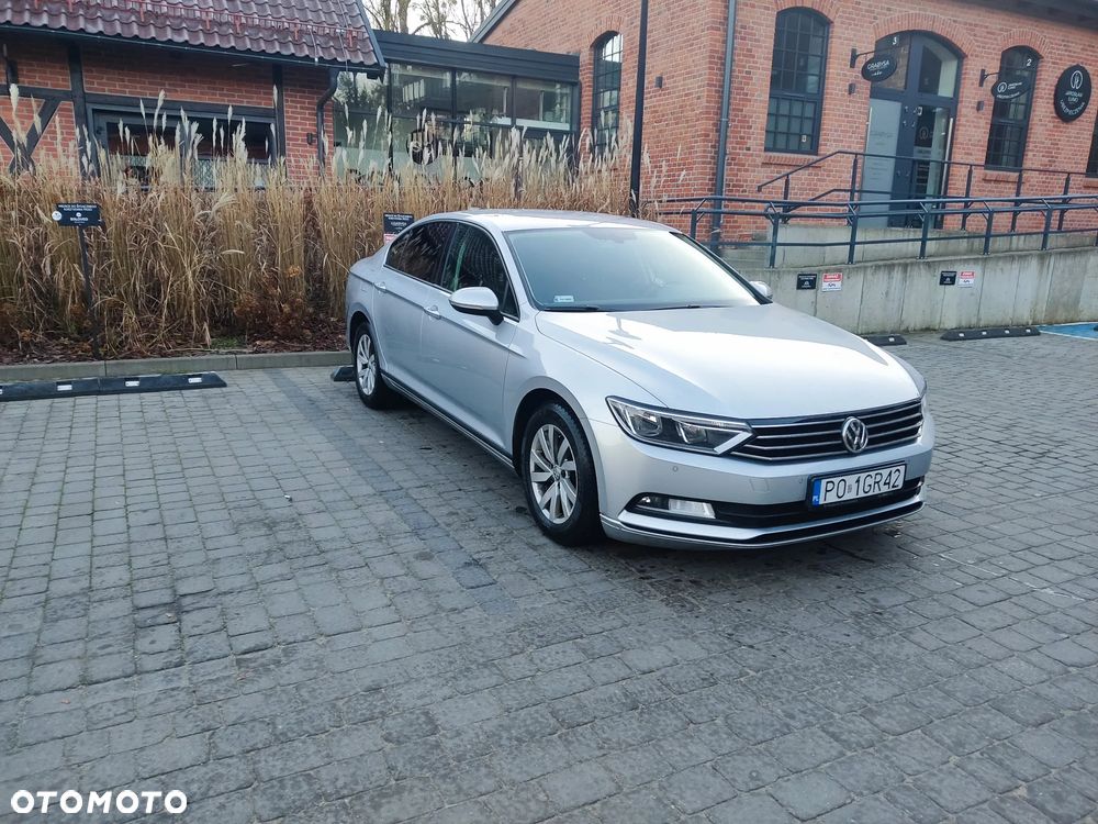 Volkswagen Passat 2.0 TDI BMT Trendline - 4