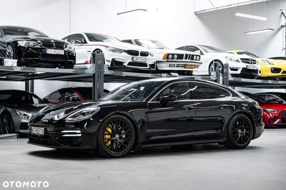 Porsche Panamera Turbo S - 10