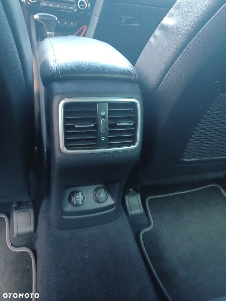 Kia Sportage 2.0 CRDI GT Line 4WD - 13