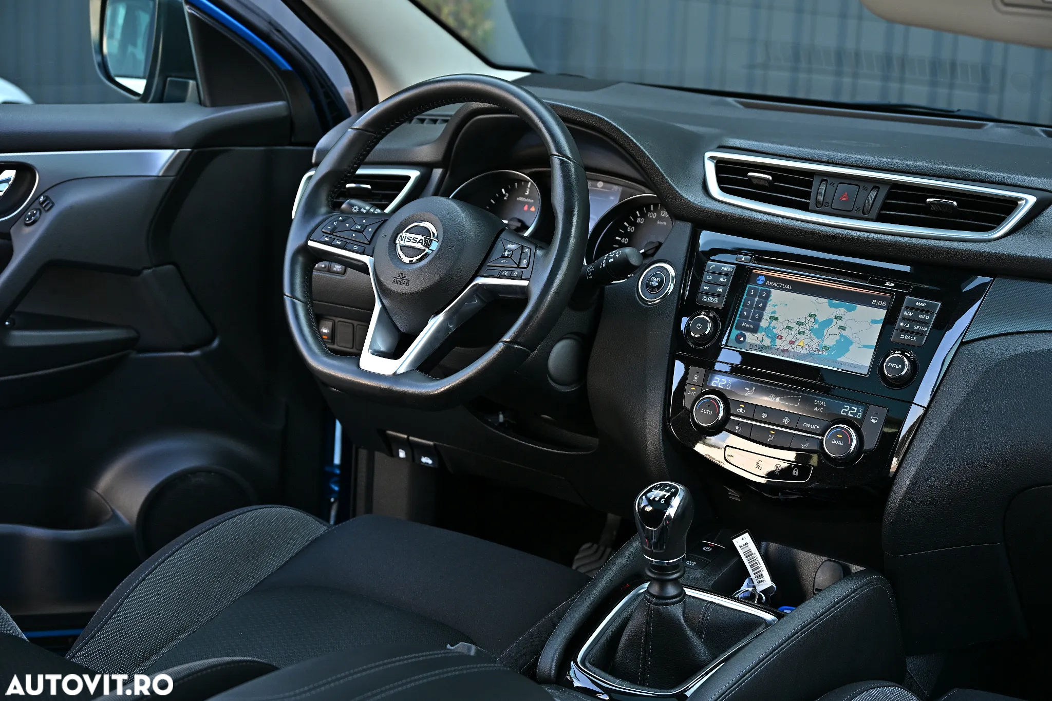 Nissan Qashqai 1.5 DCI N-CONNECTA - 8