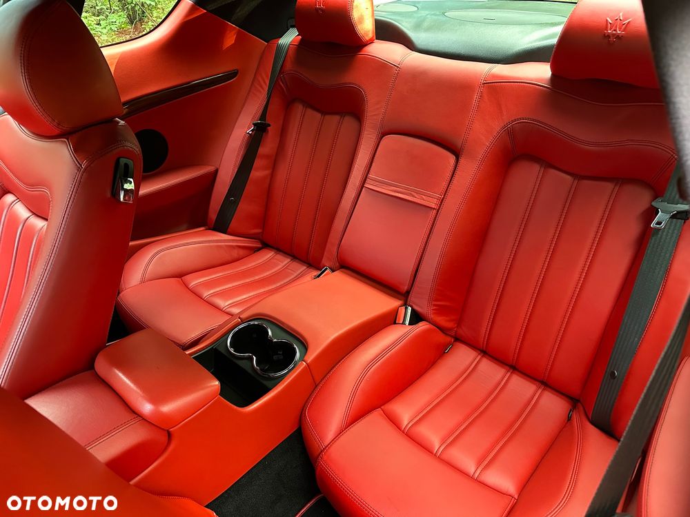 Maserati GranTurismo Automat - 16