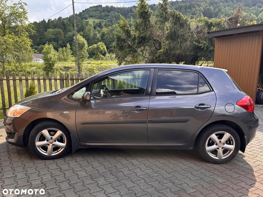 Toyota Auris 1.4 D-4D Luna - 6