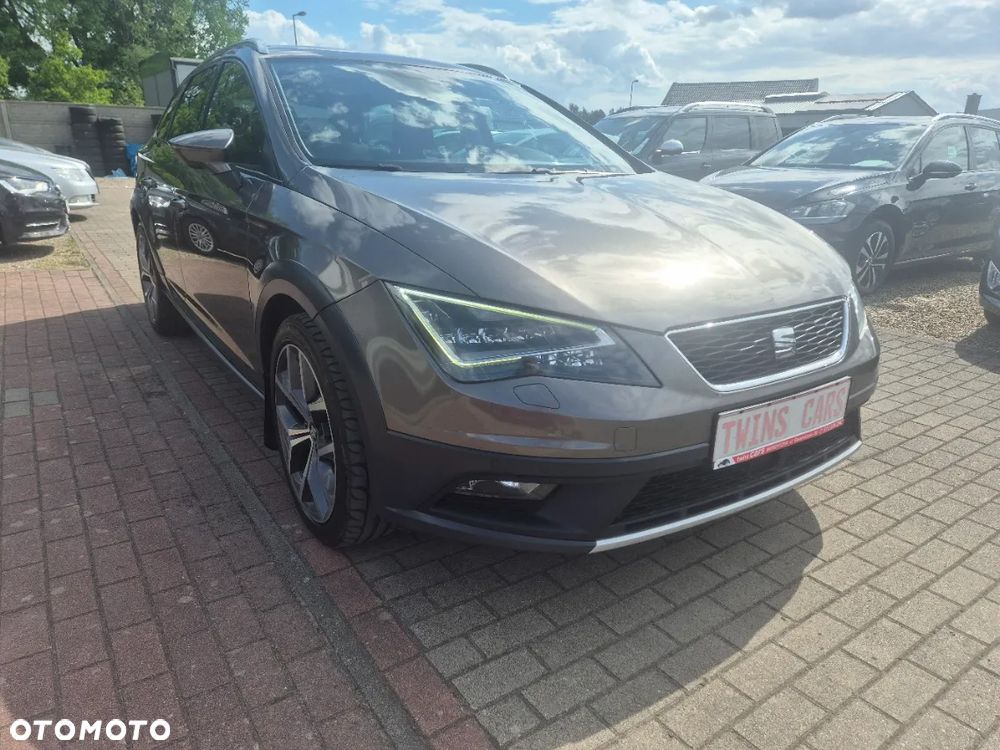 Seat Leon 2.0 TDI DPF XCELLENCE - 3