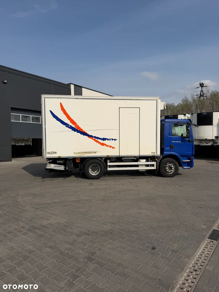 MAN TGM 15 290 Chłodnia Hakówka - 8
