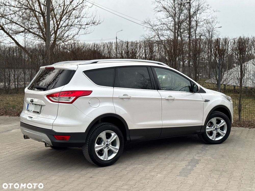Ford Kuga 2.0 TDCi 4x4 Titanium - 12