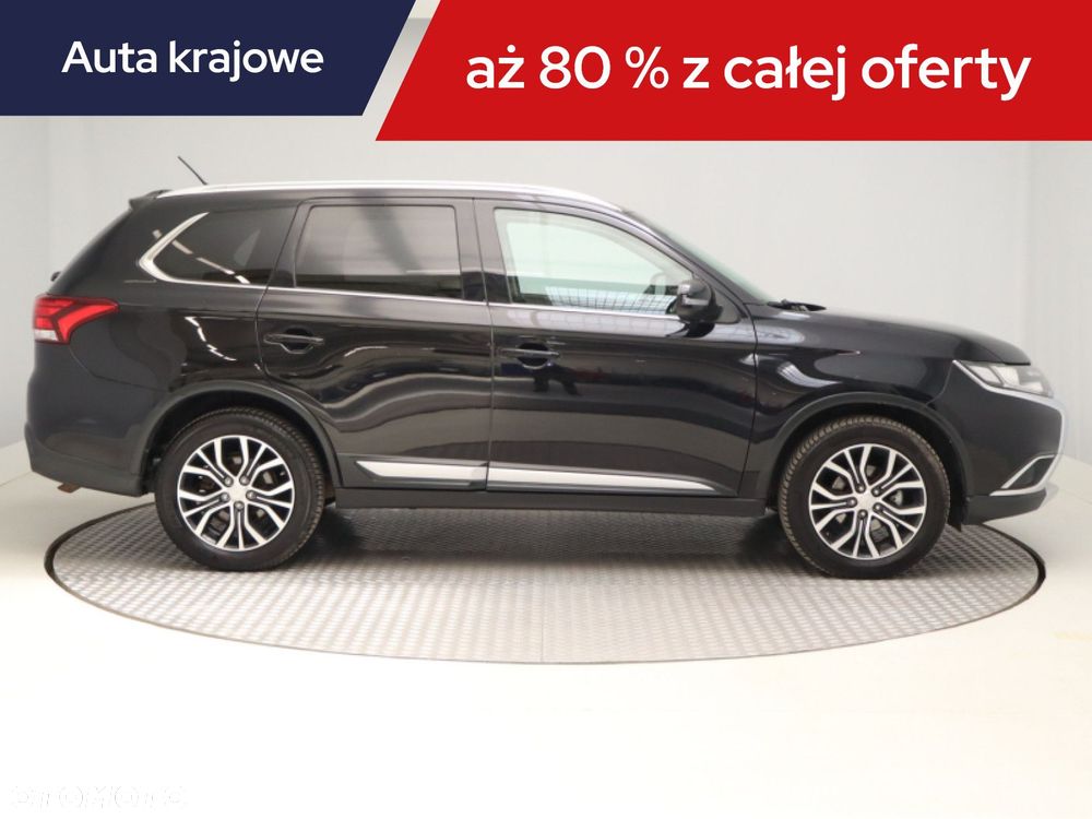 Mitsubishi Outlander - 8