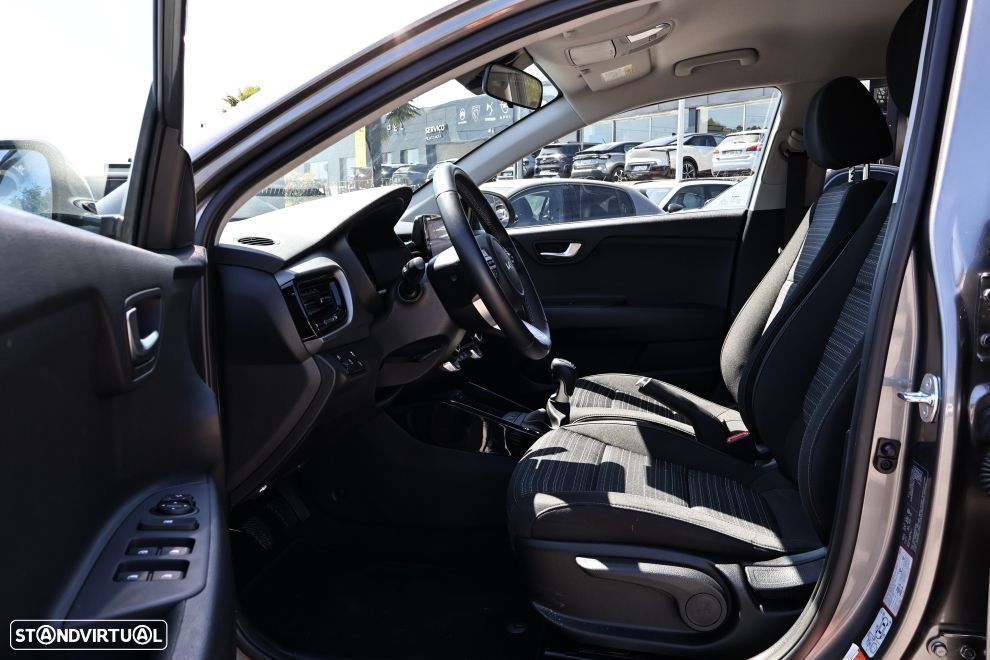 Kia Stonic 1.0 T-GDI Drive - 15