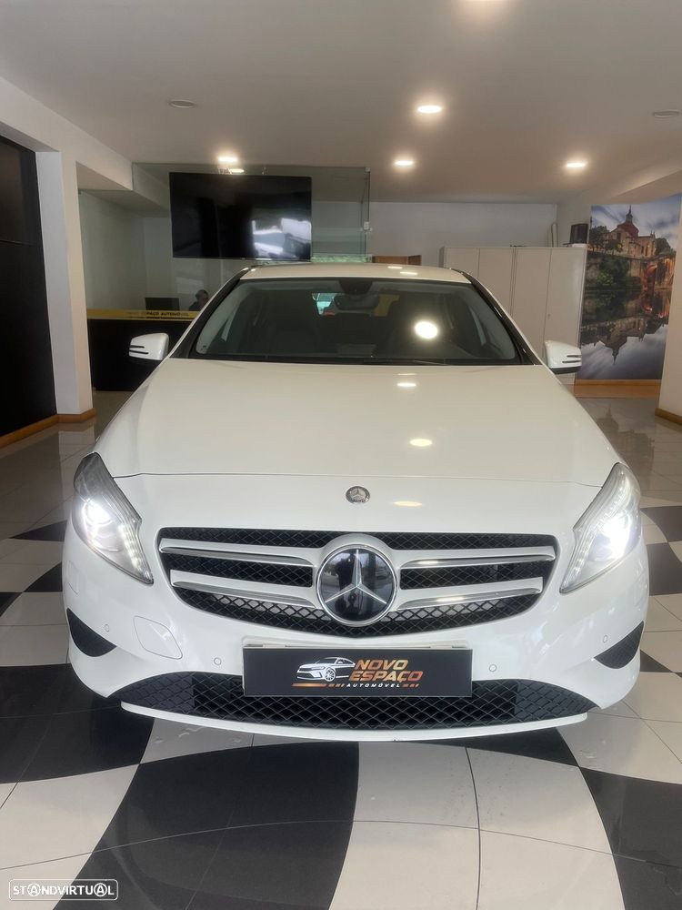 Mercedes-Benz A 180 CDI (BlueEFFICIENCY) Style - 2