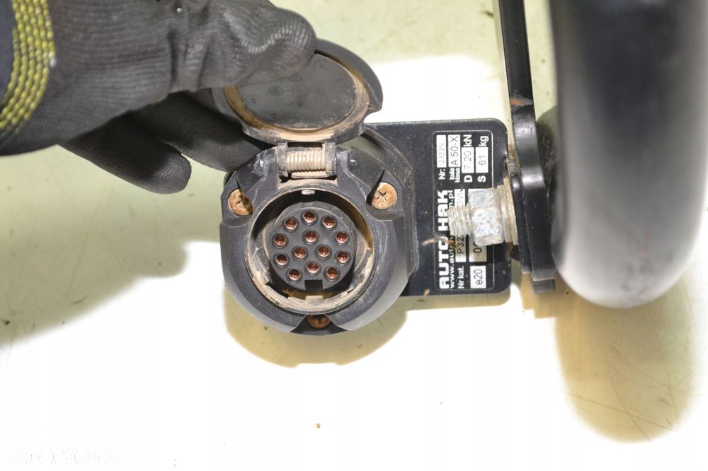 HAK HOLOWNICZY AUTO HAK P32 - 9