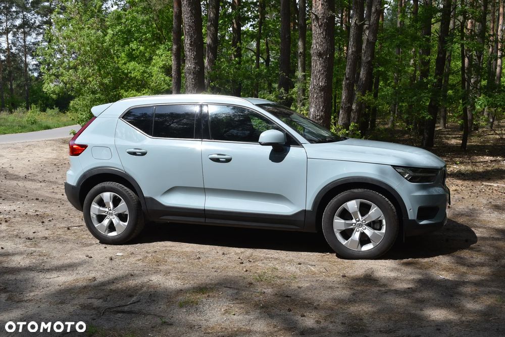 Volvo XC 40 T5 AWD Geartronic Momentum Pro - 10