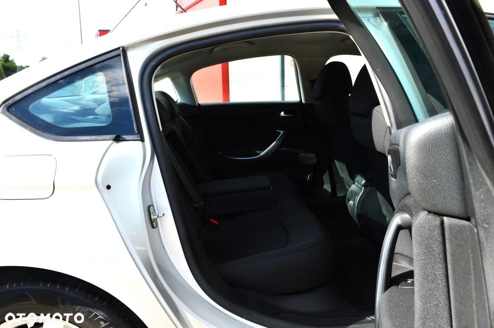 Citroën C5 2.0 16V Confort - 12