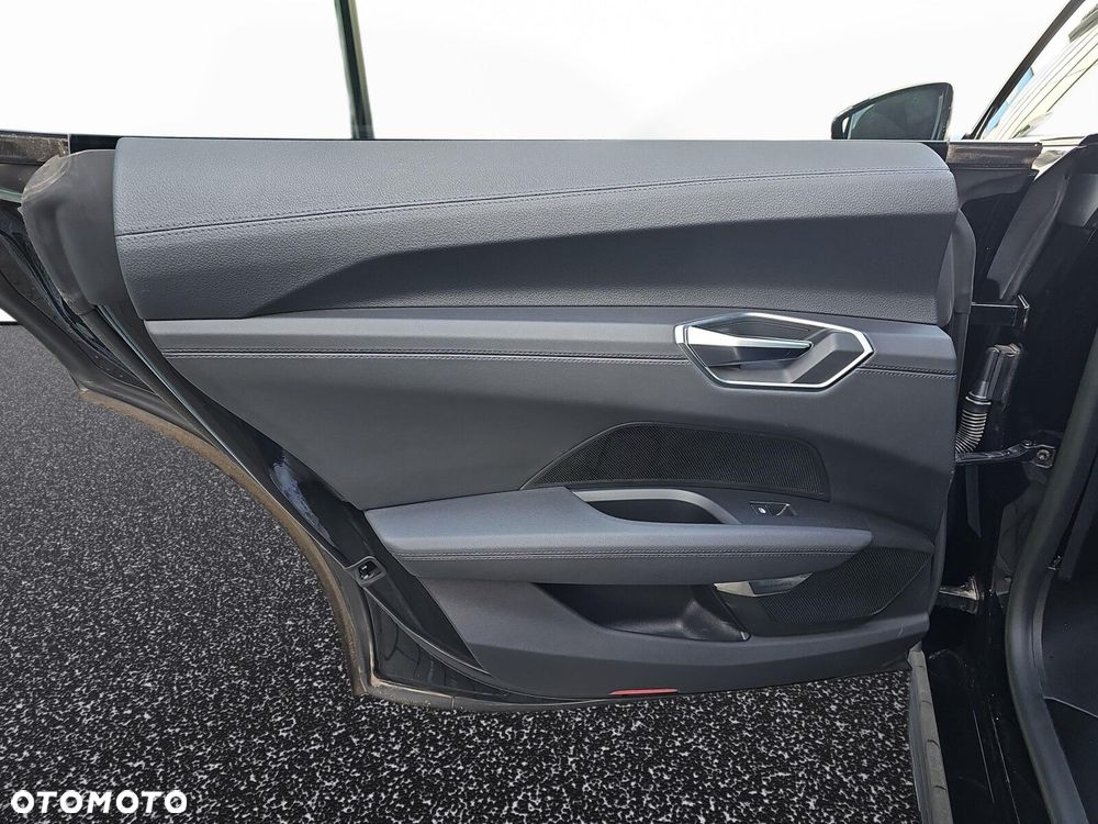 Audi e-tron GT 60 93kWh Quattro - 32