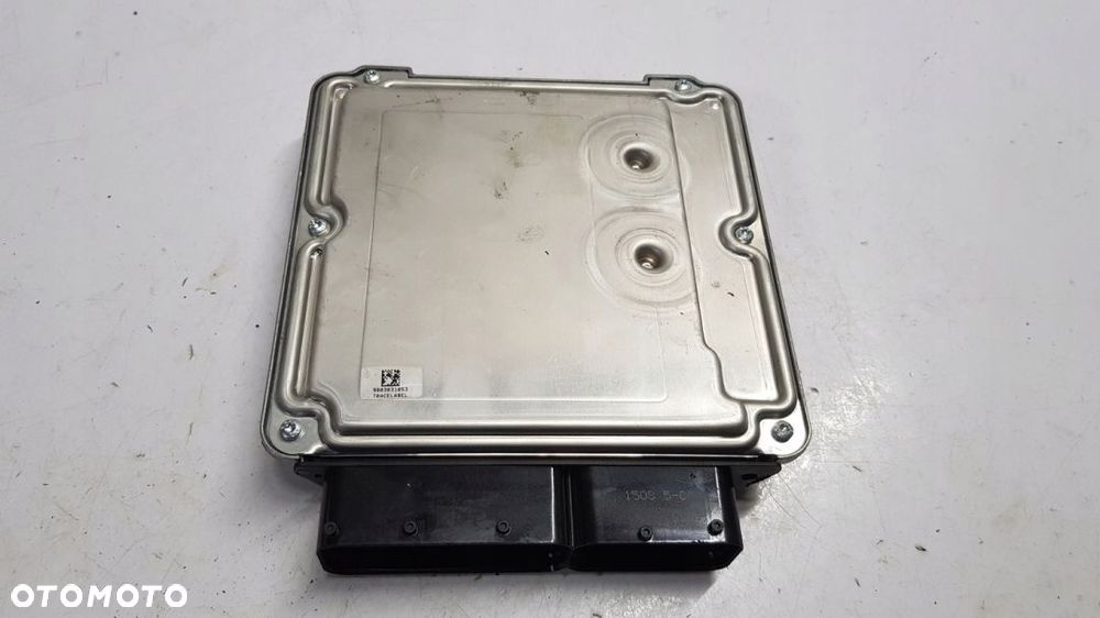komputer silnika Audi A5 A4 B8 2.0 TFSI - 2