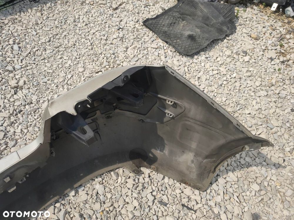 ZDERZAK TYŁ RENAULT MEGANE II CABRIO TED11 - 8