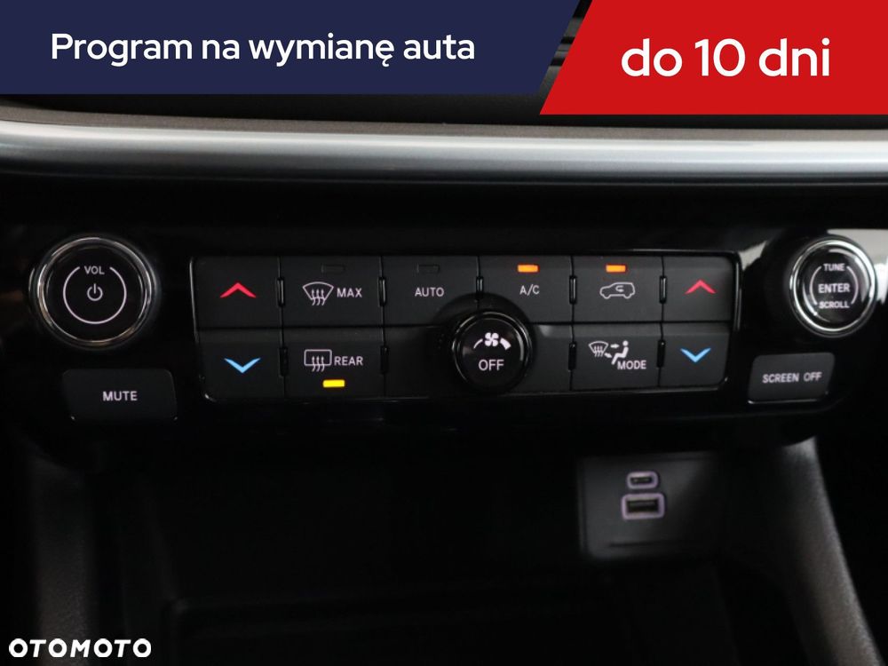 Jeep Compass - 18