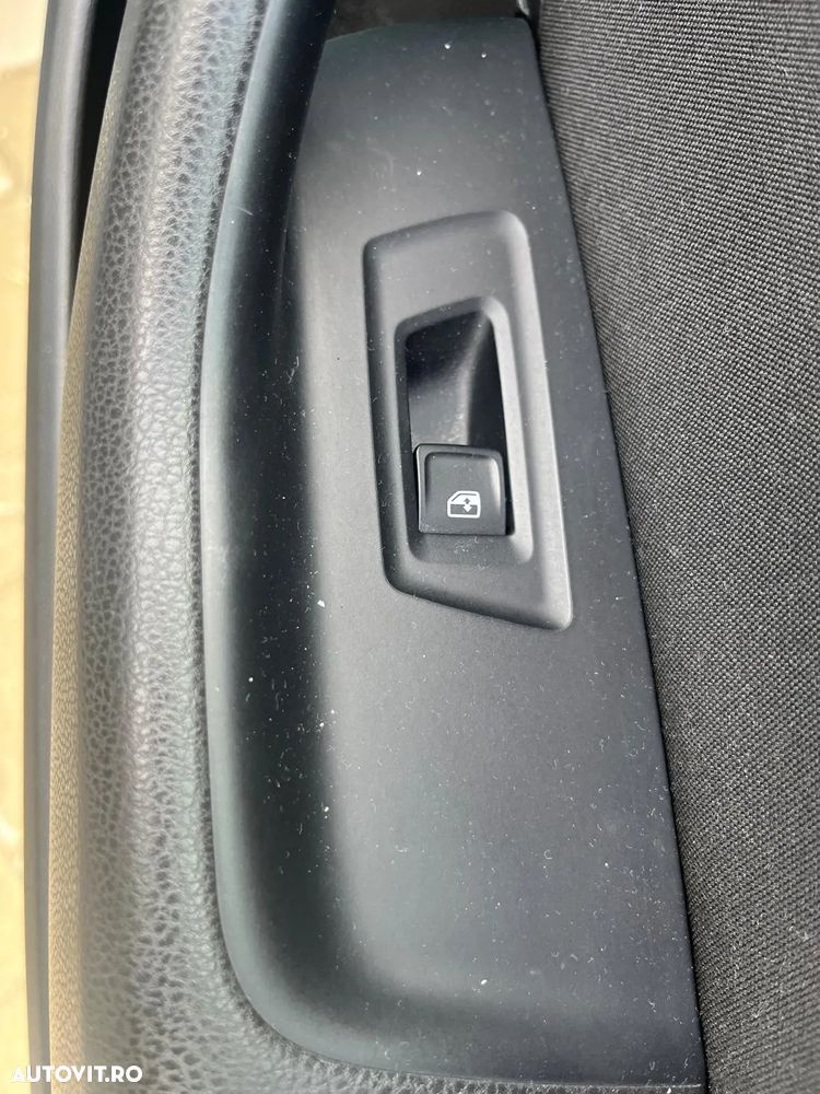 Volkswagen Passat - 16