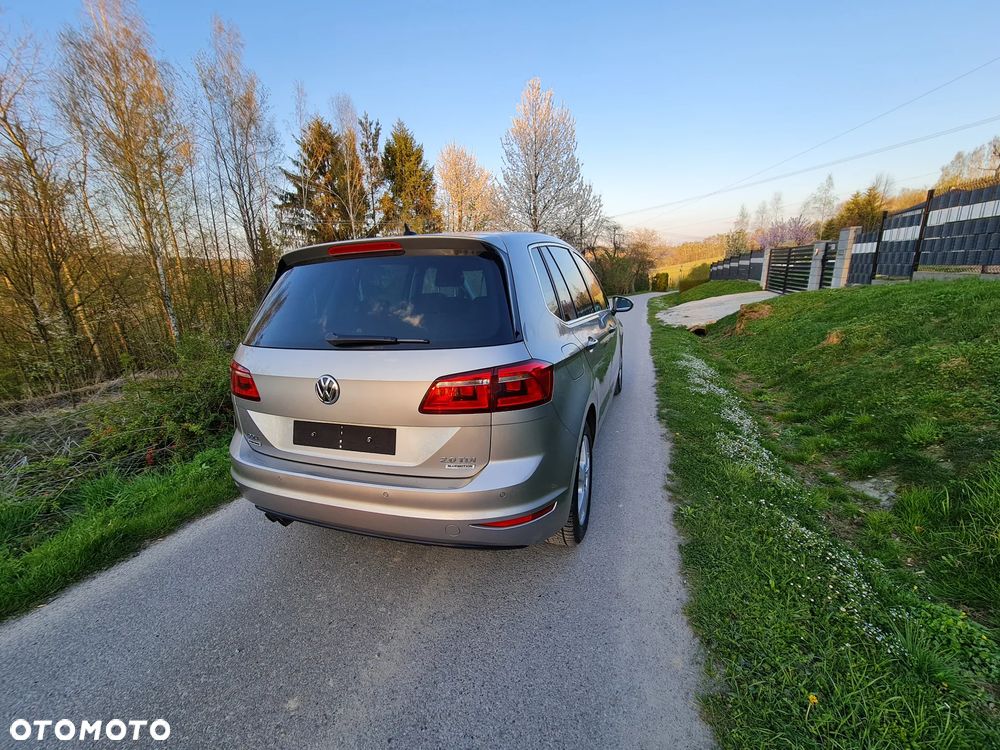Volkswagen Golf Sportsvan 2.0 TDI (BlueMotion Technology) Highline - 4