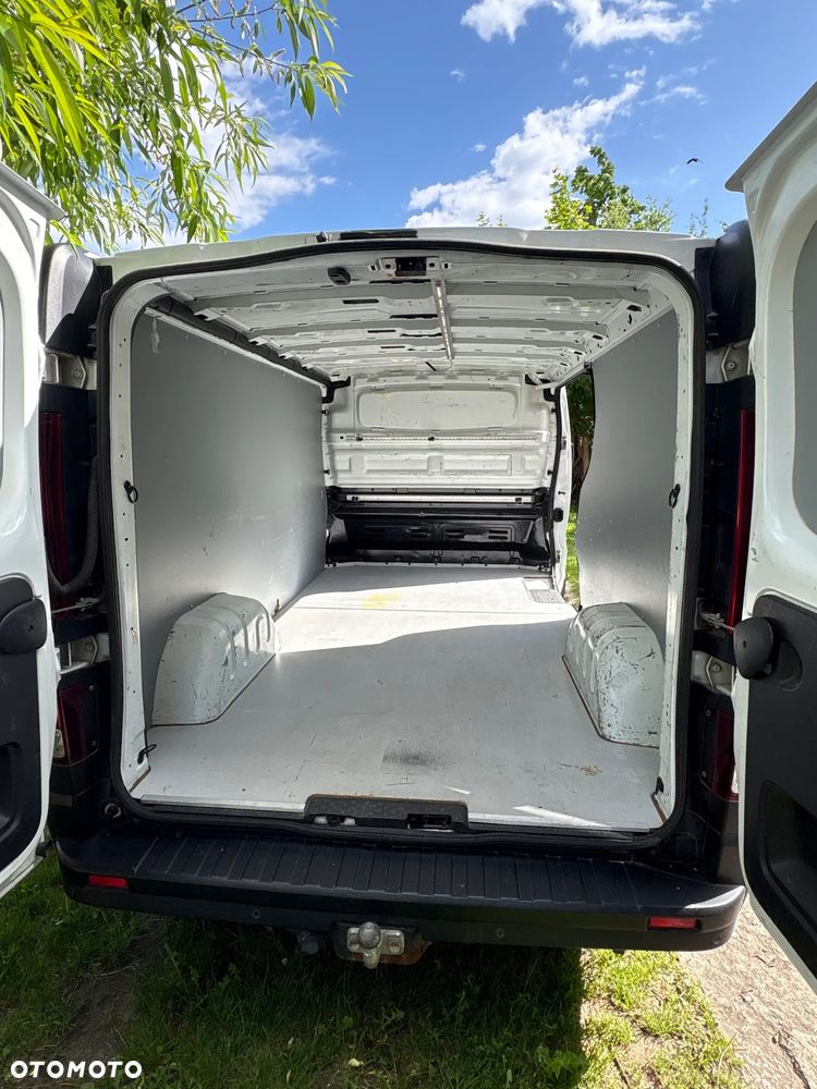 Renault Trafic - 10