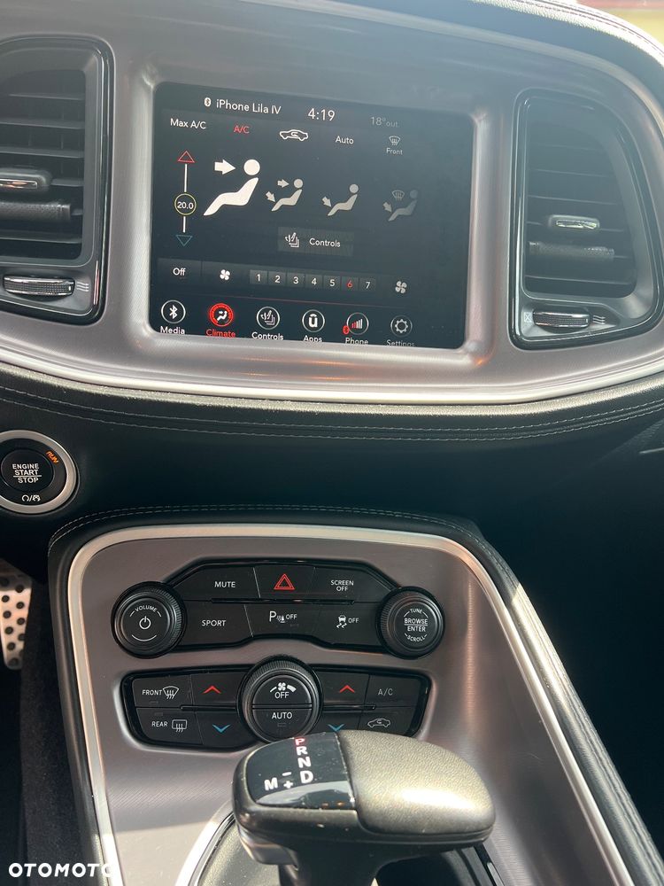 Dodge Challenger 3.6 SXT Plus - 25