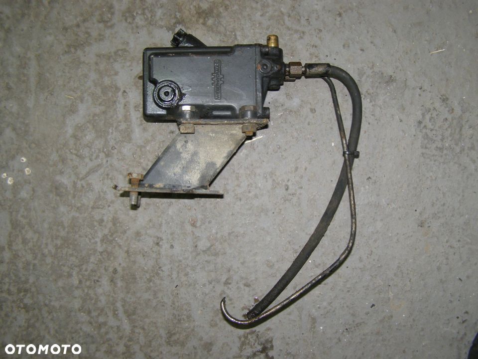 POMPKA PODNOSZENIA KABINY MAN L2000 LE - 1