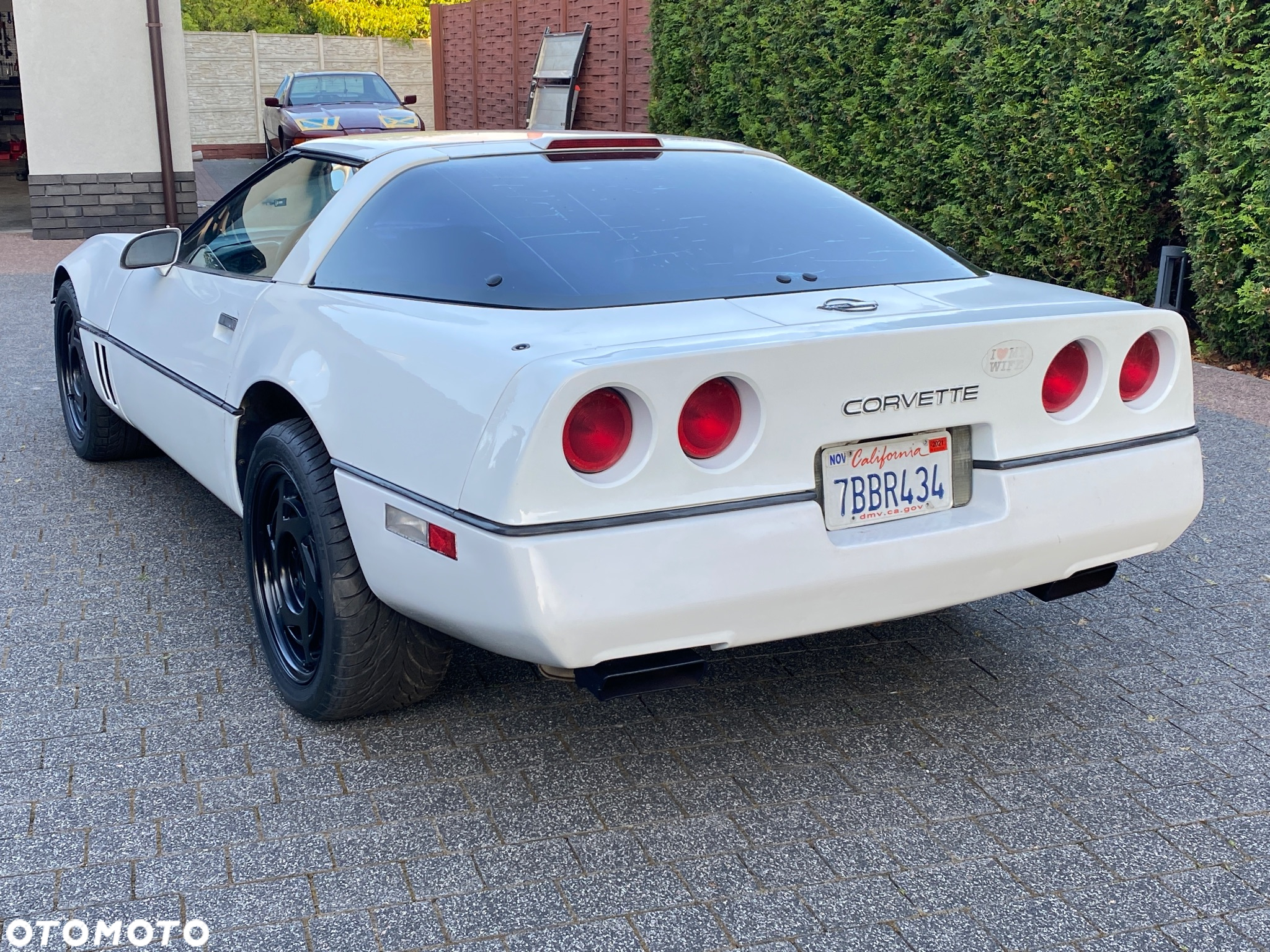 Chevrolet Corvette - 7