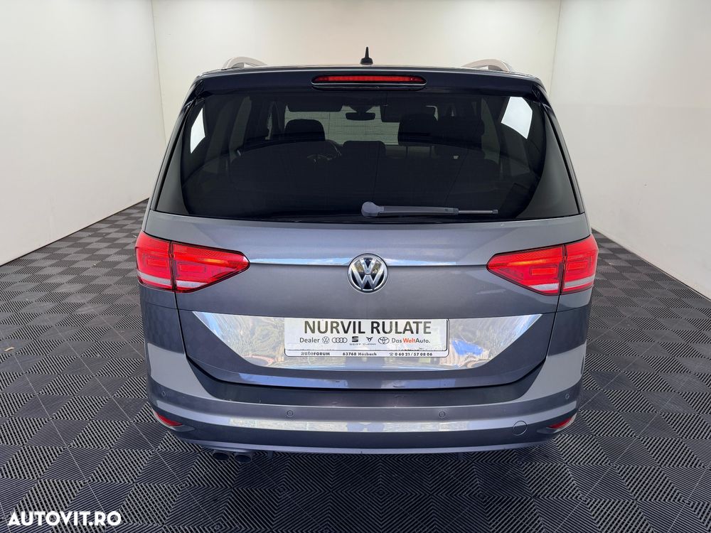 Volkswagen Touran 2.0 TDI SCR (BlueMotion Technology) DSG Comfortline - 13