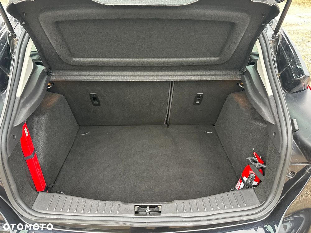 Ford Focus - 29