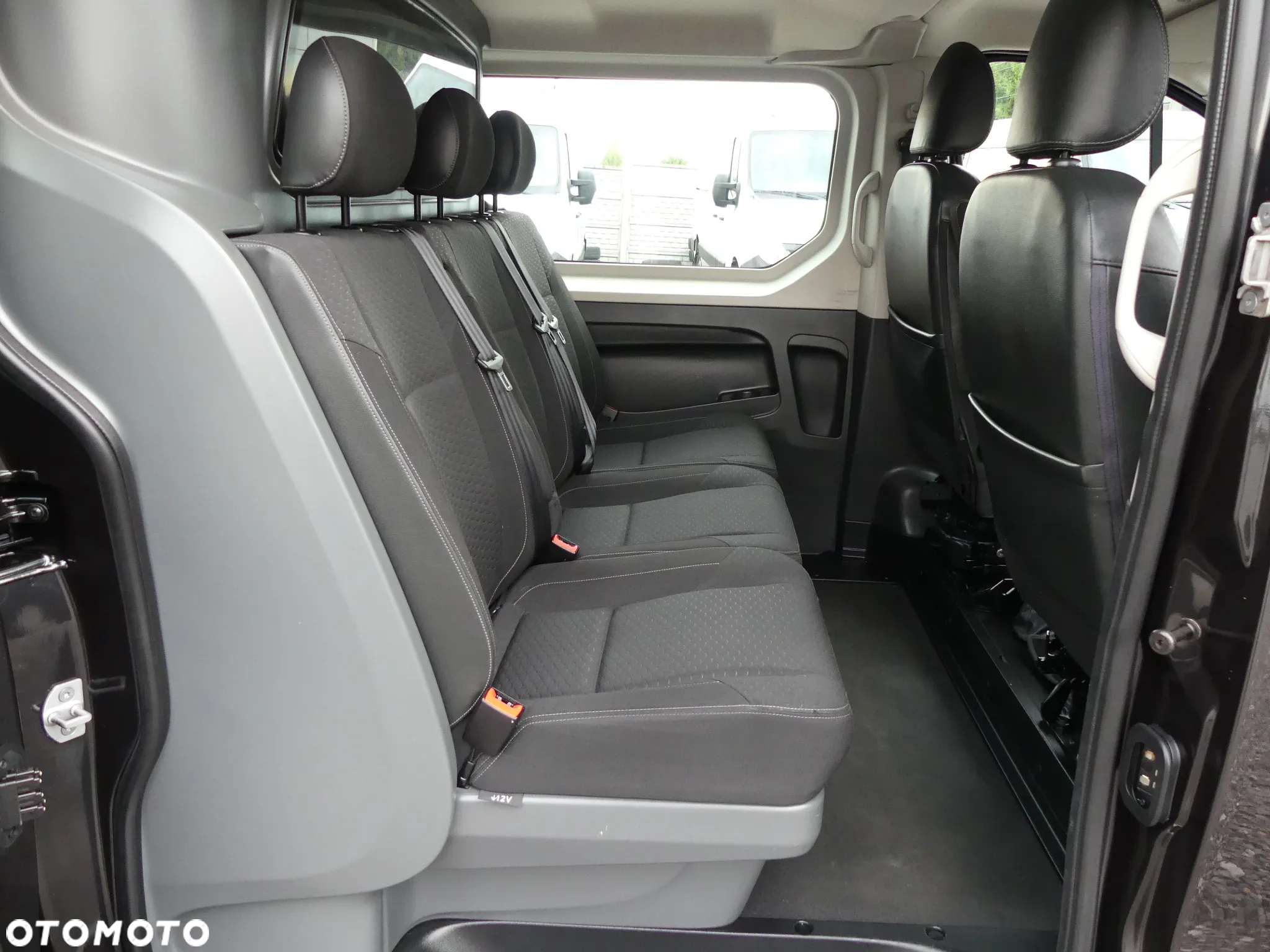 Opel VIVARO *1.6CDTI*120KM*2016r.*5 OSOBOWY - 18