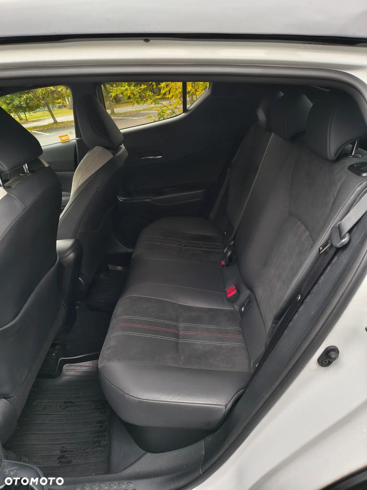 Toyota C-HR 2.0 Hybrid GR Sport - 16