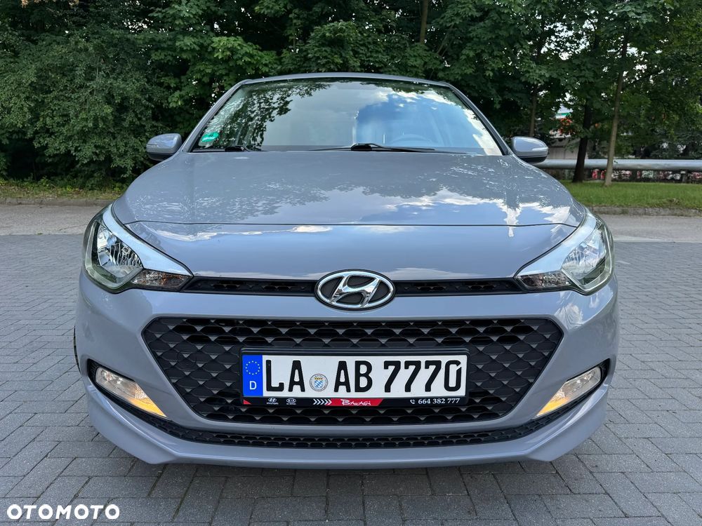 Hyundai i20 blue 1.2 Style - 18