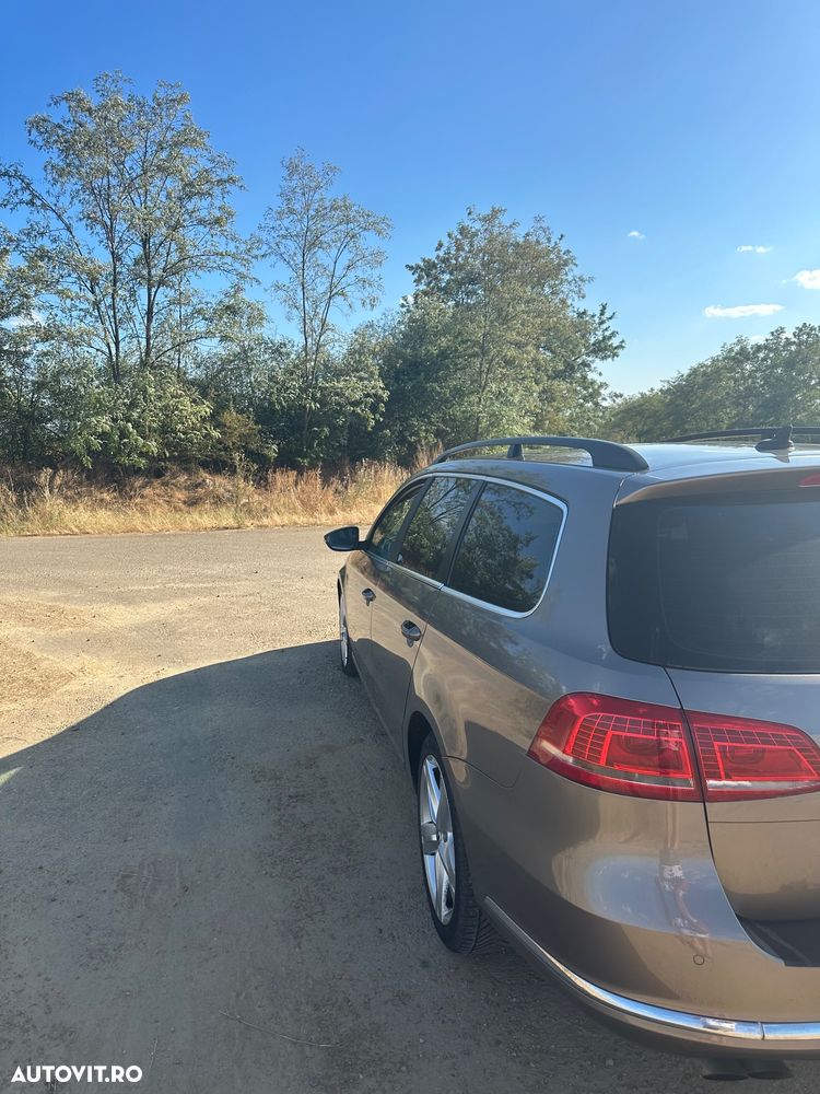Volkswagen Passat 2.0 TDI Blue TDI Highline - 7
