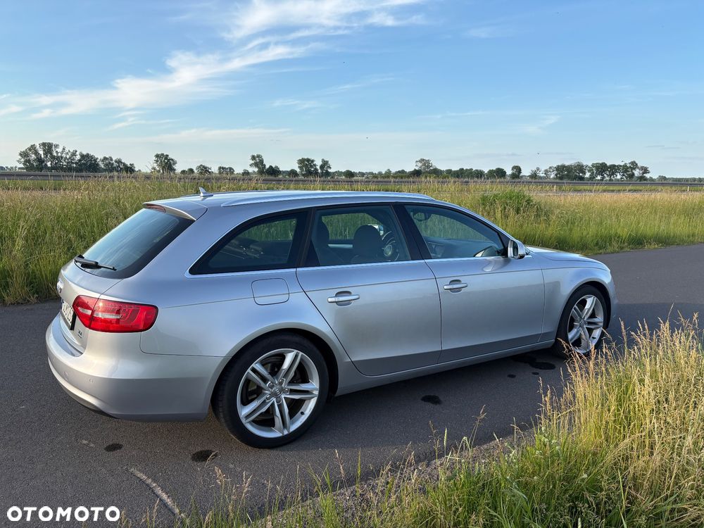 Audi A4 Avant 2.0 TDI Quattro - 14