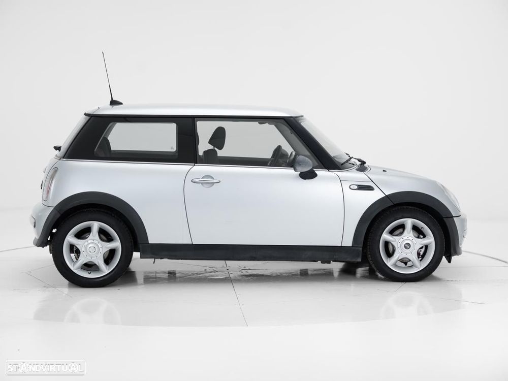 MINI 3 Portas One D - 3