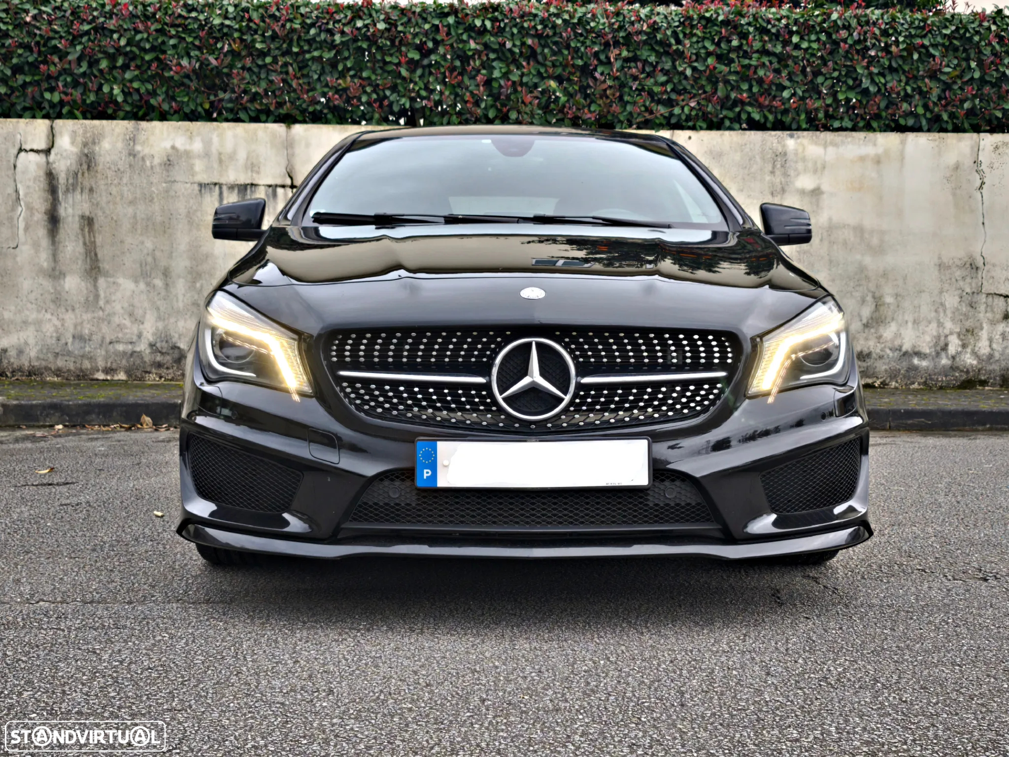 Mercedes-Benz CLA 180 d Shooting Brake AMG Line - 2