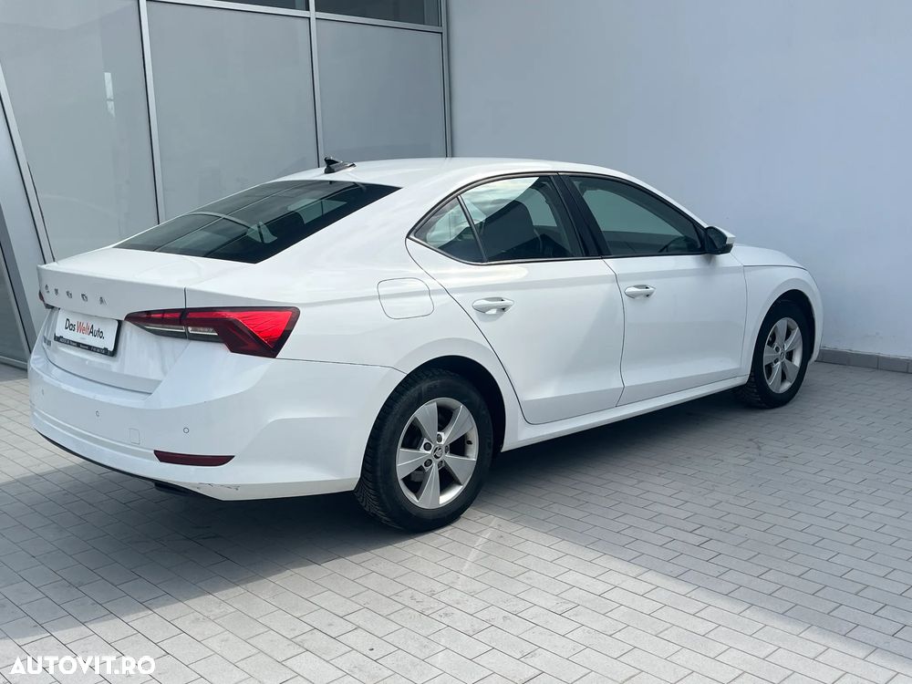 Skoda Octavia 2.0 TDI Ambition - 8