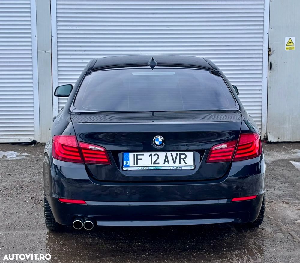 BMW Seria 5 ver-520d-aut- - 12