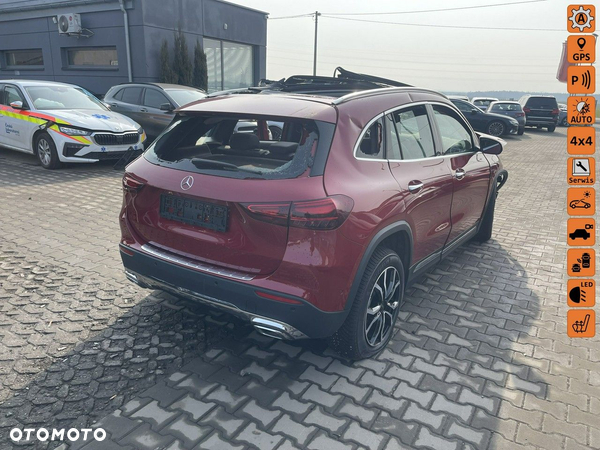 Mercedes-Benz GLA 250 4-Matic Style