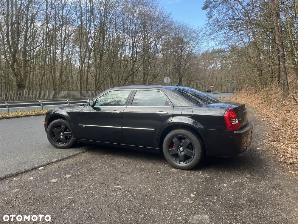 Chrysler 300C - 4