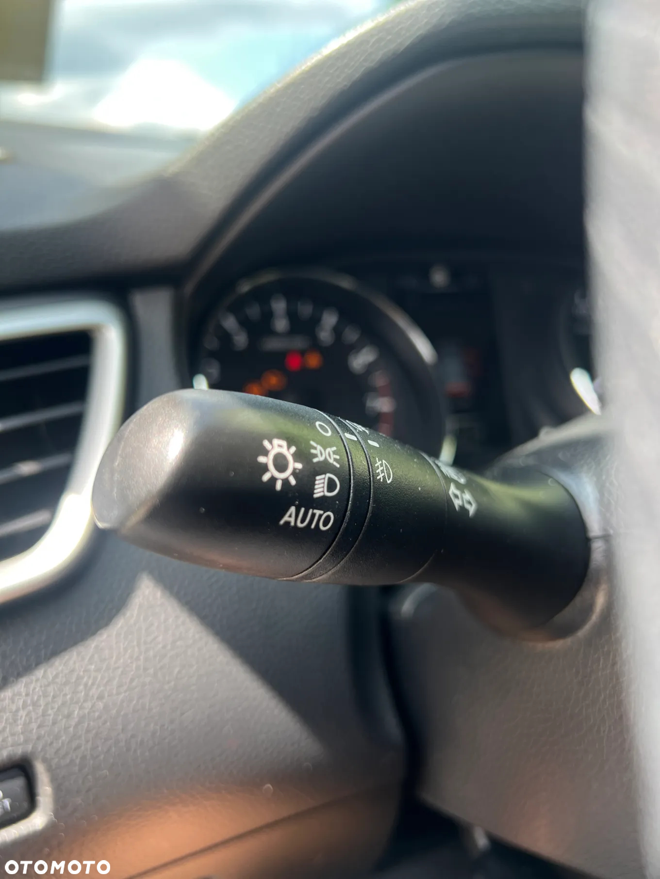 Nissan Qashqai 1.6 DIG-T N-Connecta - 10
