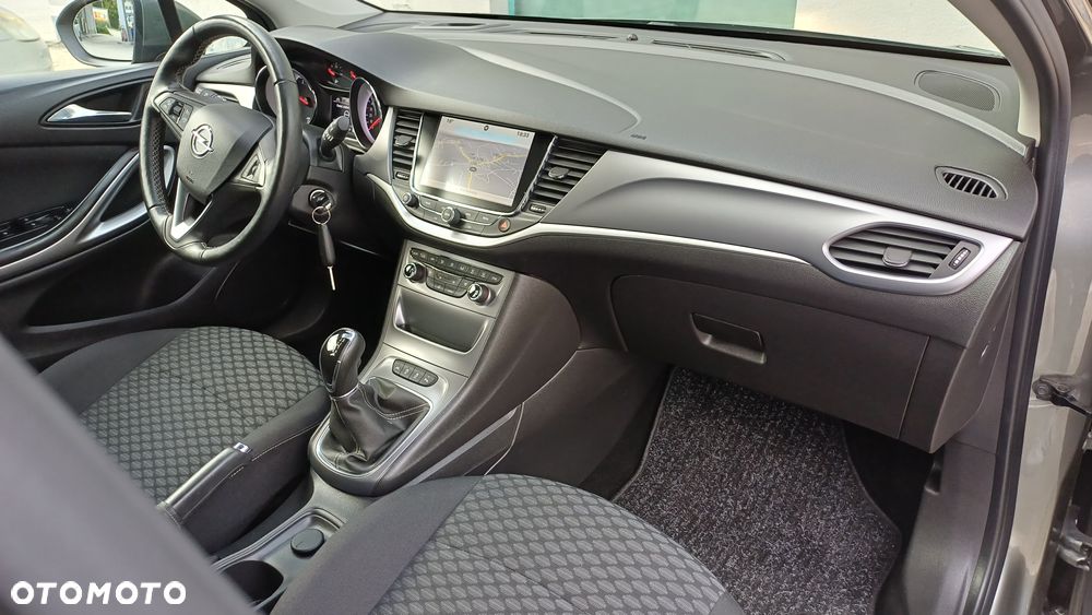 Opel Astra 1.6 D Start/Stop Innovation - 23