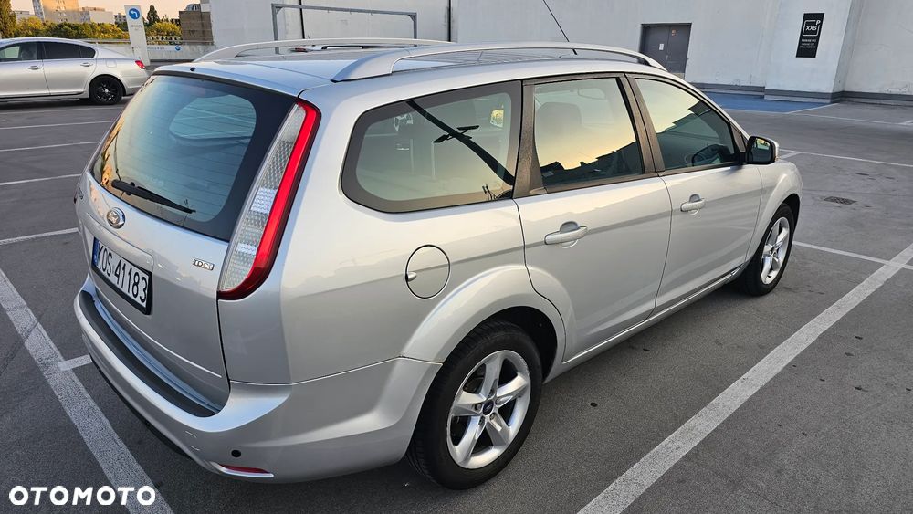 Ford Focus 1.8 TDCi Trend - 6