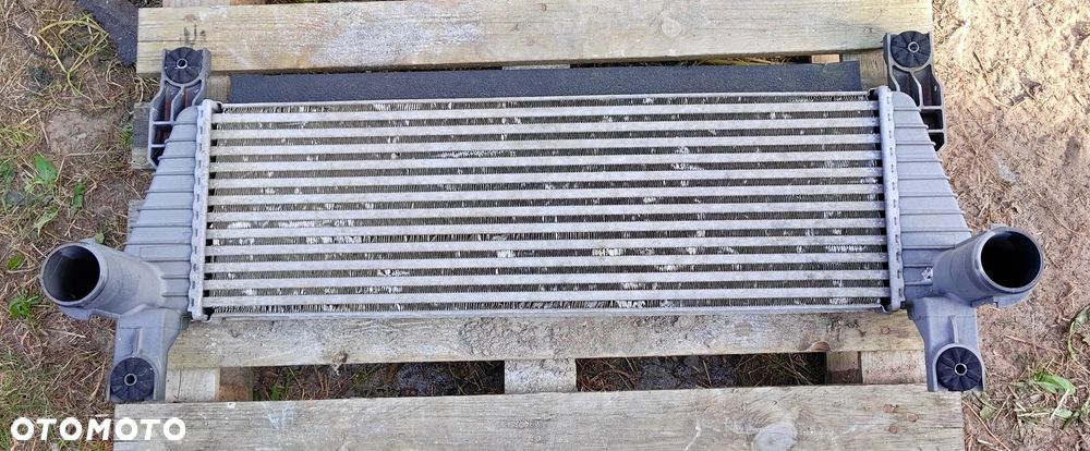 Oryginalny Intercooler Chłodnica Powietrza Z Czujnikiem Ford Ranger 3 III 3,2 TDCI
