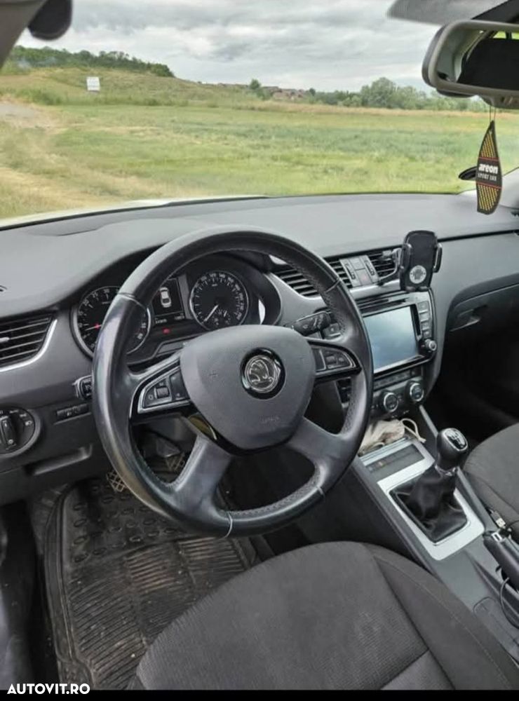 Skoda Octavia - 5