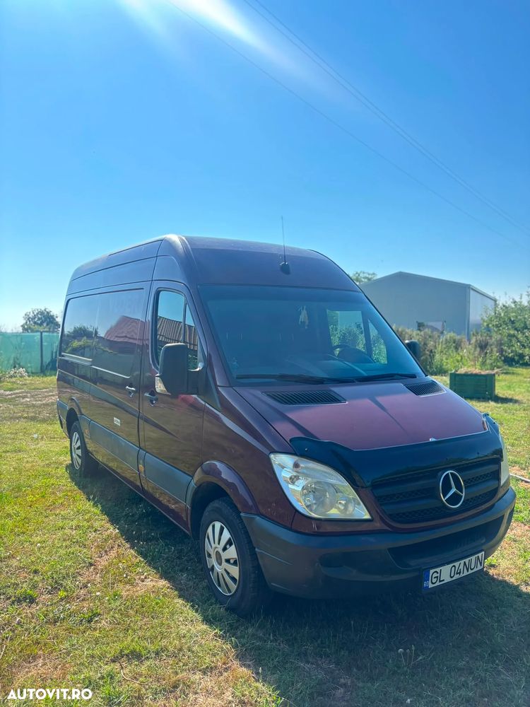 Mercedes-Benz Sprinter - 1