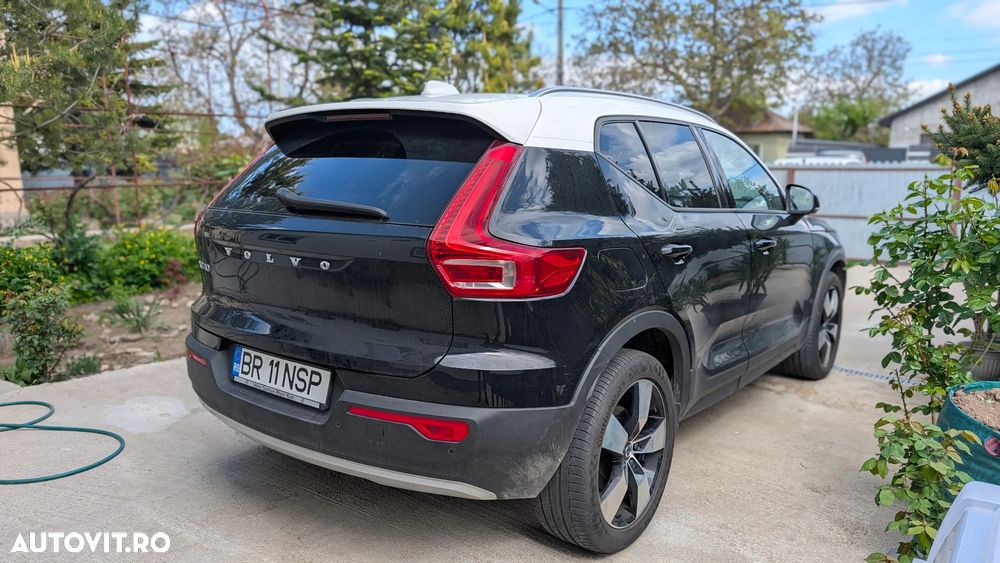 Volvo XC 40 D4 AWD Geartronic - 3