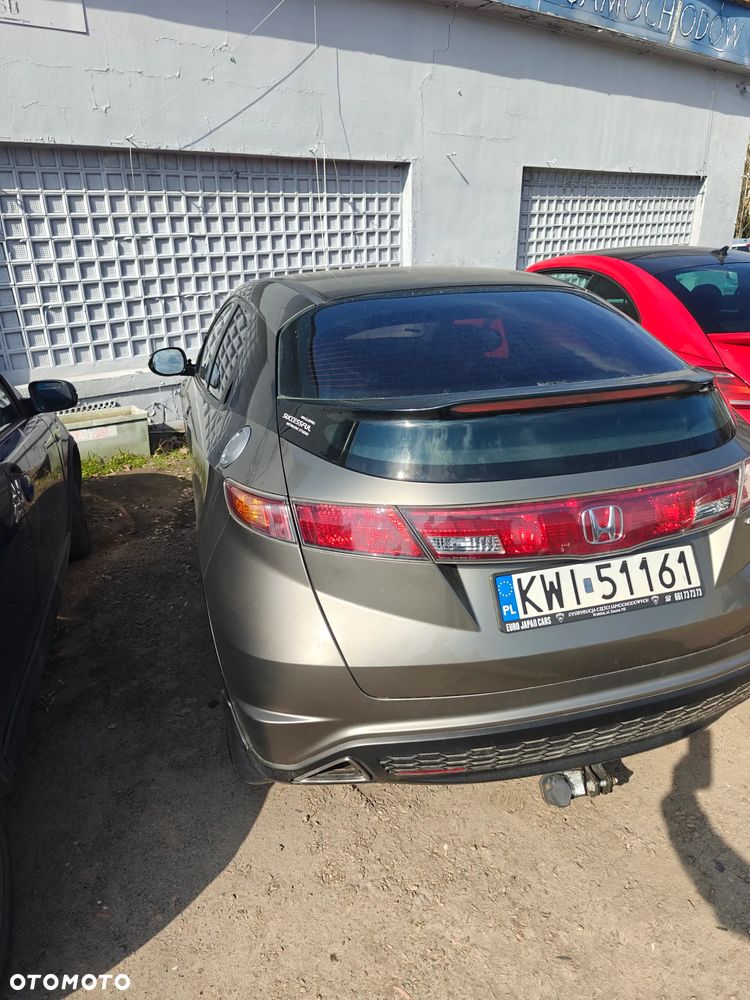 Honda Civic 1.8 Comfort - 4