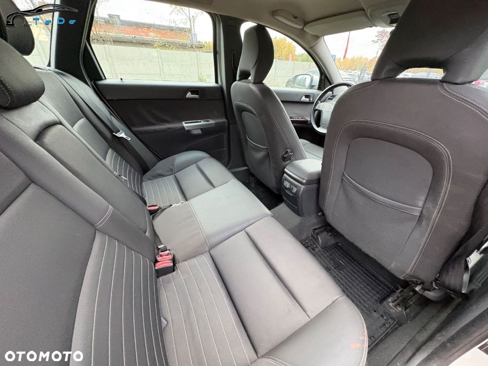 Volvo V50 1.6D Summum - 24