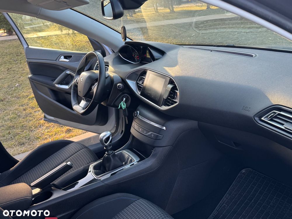 Peugeot 308 1.5 BlueHDi Business Line S&S - 22